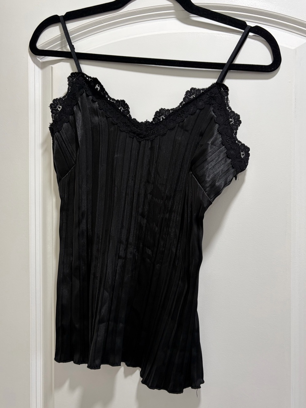 Vintage Y2K Rampage Pleated Satin Lace Trim Cami Top Black Size M